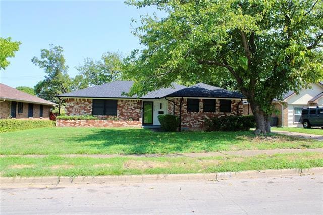 property at 4726 Jade Dr