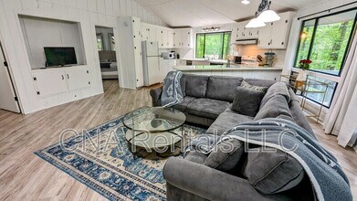 828 Little Pine Mountain Rd in Jasper, GA - Building Photo - Building Photo