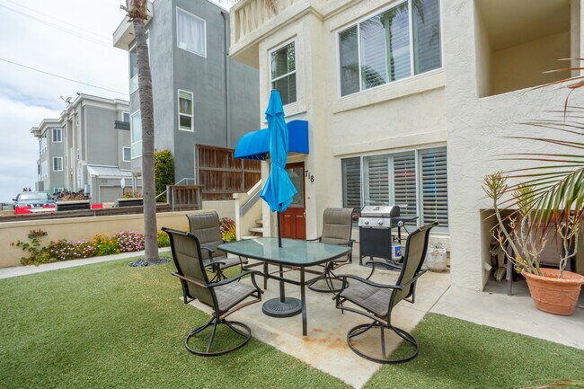 718 Ensenada Ct in San Diego, CA - Building Photo - Building Photo