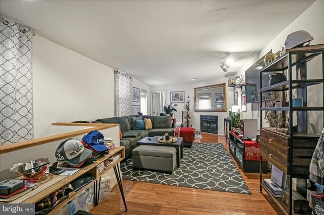 property at 1720 Wallace St