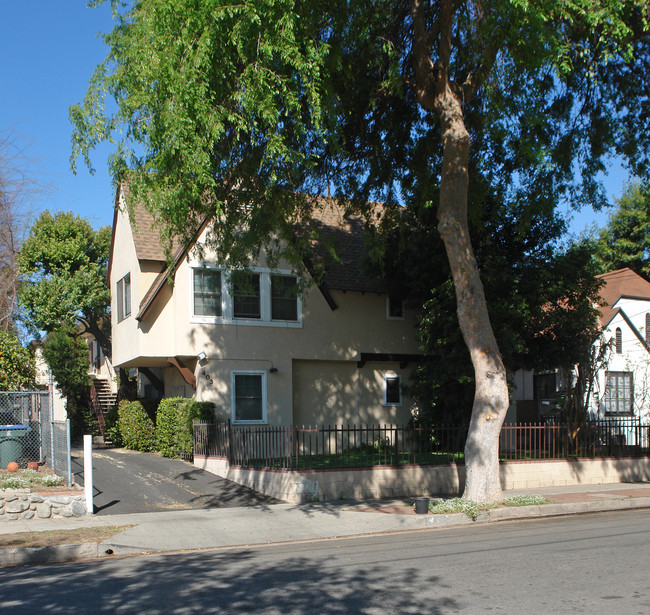 403 Mar Vista Ave in Pasadena, CA - Building Photo - Building Photo