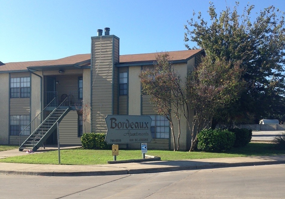 Bordeaux XI Apartments in Waco, TX - Foto de edificio