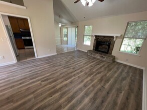 555 Cowan Rd in Covington, GA - Building Photo - Building Photo