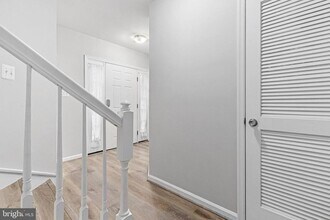 2752 Manhattan Pl in Vienna, VA - Building Photo - Building Photo