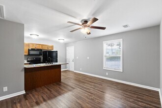 800 Martin St in Clarksville, TN - Building Photo - Building Photo