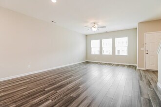 545 Landing View Dr in Wendell, NC - Building Photo - Building Photo