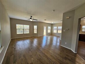 4019 Houston Dr in Heartland, TX - Building Photo - Building Photo