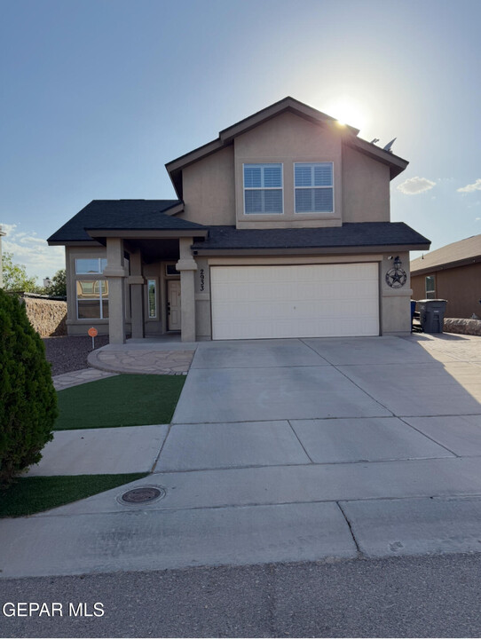 2933 Pino Seco Pl in El Paso, TX - Building Photo