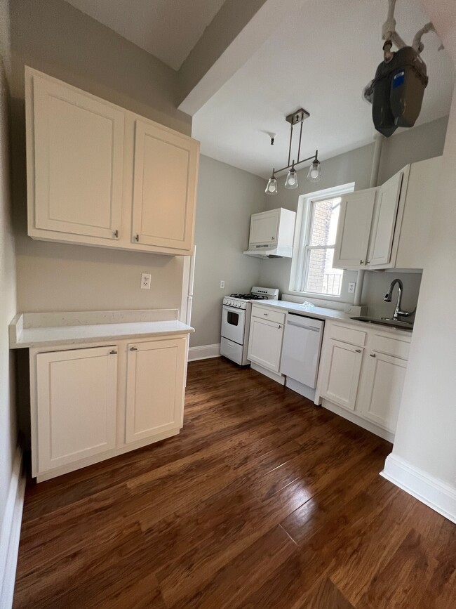10 Aberdeen St, Unit 39 in Boston, MA - Foto de edificio - Building Photo