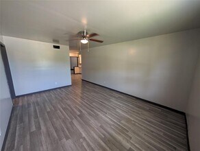 908 NE 31st St in Oklahoma City, OK - Building Photo - Building Photo