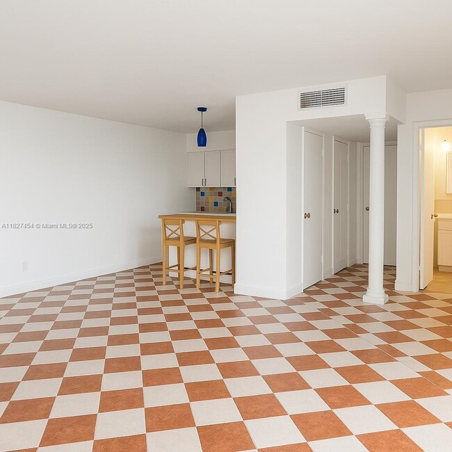 property at 1913 S Ocean Dr