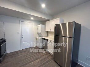 6409 Brookside Rd in Kansas City, MO - Building Photo - Building Photo