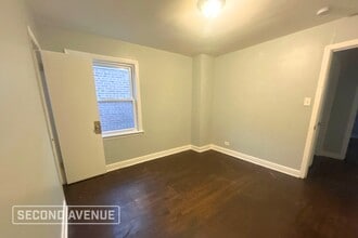 9525 S Dobson Ave in Chicago, IL - Foto de edificio - Building Photo