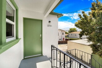 3379 Herman Ave, Unit 3379 and Half in San Diego, CA - Building Photo - Building Photo