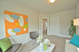 620 Malden Ave E in Seattle, WA - Building Photo - Building Photo