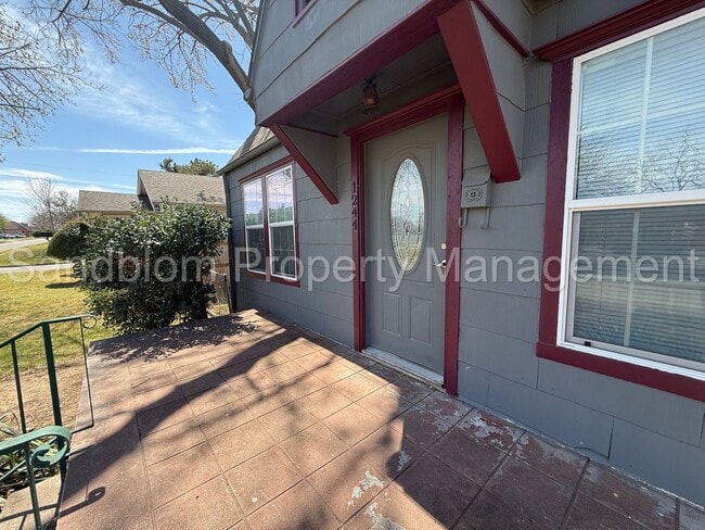 1244 S Gary Pl in Tulsa, OK - Building Photo - Building Photo
