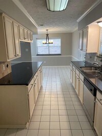 14815 Wind Cave Ln photo'