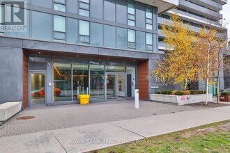 160 Flemington Rd in Toronto, ON - Building Photo - Building Photo