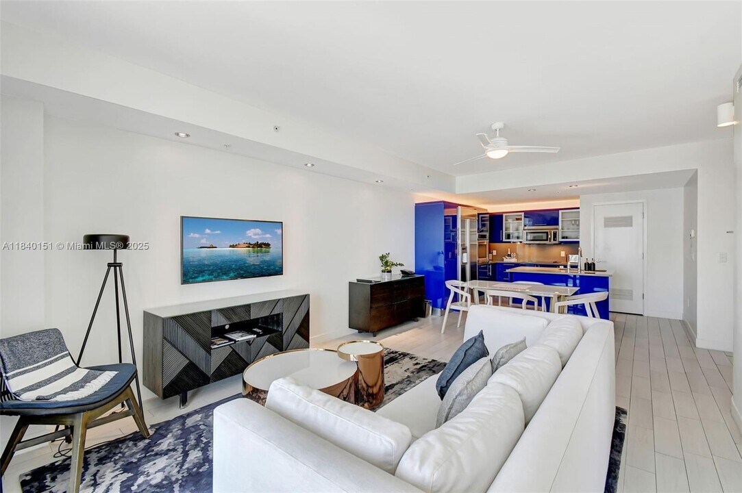 3101 Bayshore Dr in Fort Lauderdale, FL - Building Photo