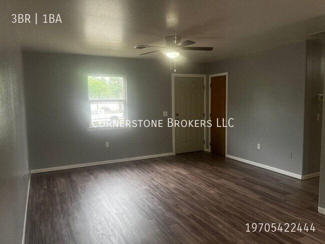 126 S Curtis St-Unit -B in Brush, CO - Foto de edificio - Building Photo