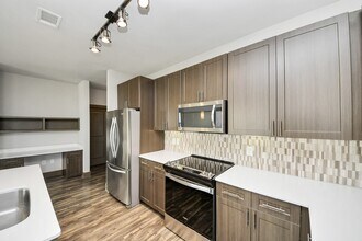 5454 State St in Houston, TX - Building Photo - Building Photo