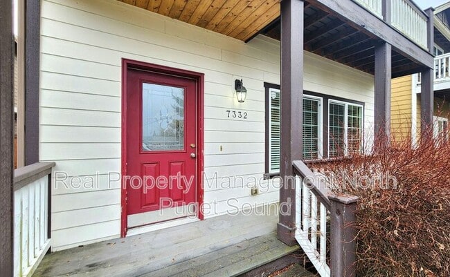 7332 Olympic Dr in Everett, WA - Building Photo - Building Photo