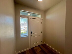 1209 W Davenport St in Meridian, ID - Building Photo - Building Photo