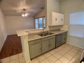 14817 Moon Daisy Dr in Edmond, OK - Foto de edificio - Building Photo