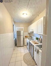 330 St Paul St in Brookline, MA - Building Photo - Building Photo