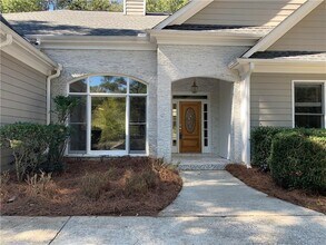 4210 Burns Heritage Trail in Roswell, GA - Building Photo - Building Photo