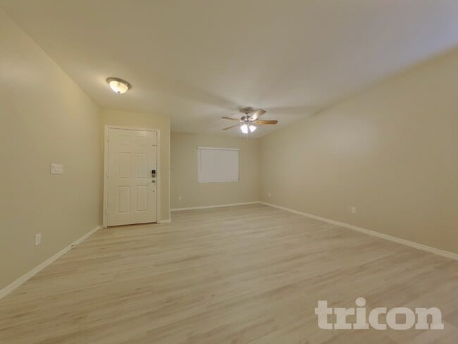 1368 S 228th Dr in Buckeye, AZ - Building Photo - Building Photo