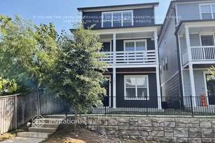 647 Vernon Ave in Nashville, TN - Building Photo