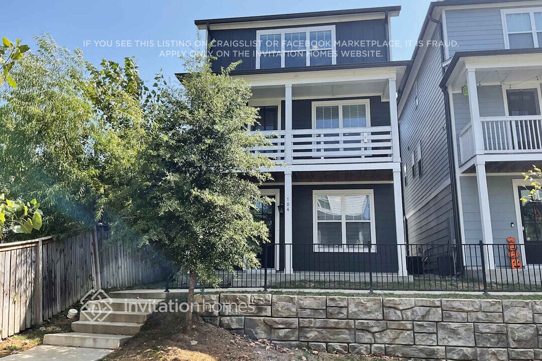 647 Vernon Ave in Nashville, TN - Building Photo