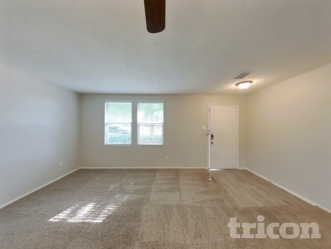 5021 Village Stone Ct in Fort Worth, TX - Building Photo - Building Photo