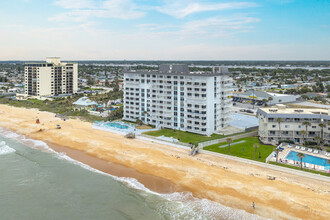 Aquarius in Ormond Beach, FL - Building Photo - Building Photo