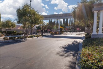 3079 Vía Del Corso in Henderson, NV - Foto de edificio - Building Photo