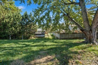 7882 Lockport Blvd in Dayton, OH - Building Photo - Building Photo