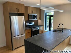 83 Gardner St, Unit 210 in Boston, MA - Building Photo