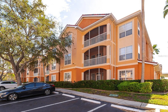 5000 Culbreath Key Way, Unit 4-108 in Tampa, FL - Building Photo - Building Photo