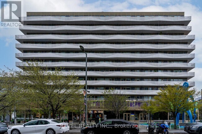 60-360 Tannery Rd in Toronto, ON - Building Photo - Building Photo