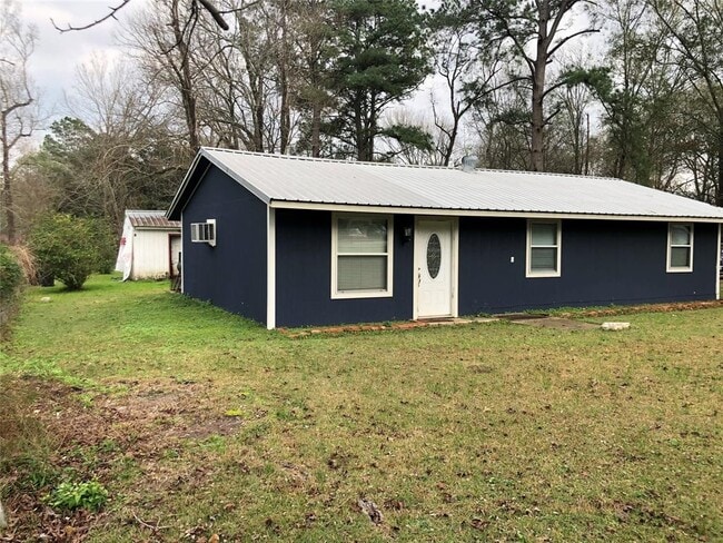 295 FM 92 S in Woodville, TX - Building Photo - Building Photo