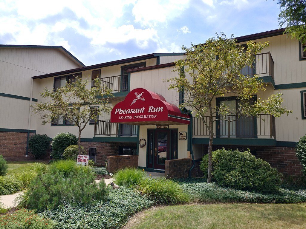Pheasant Run Apartments Akron, OH Apartments