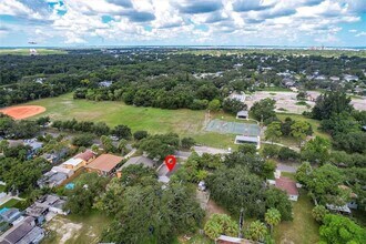 6230 S Martindale Ave in Tampa, FL - Building Photo - Building Photo