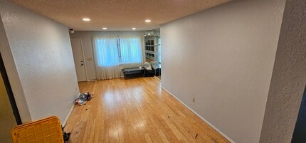 2277 South Way in Dubuque, IA - Building Photo - Building Photo