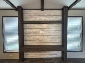 123 Norene St in Conroe, TX - Building Photo - Building Photo