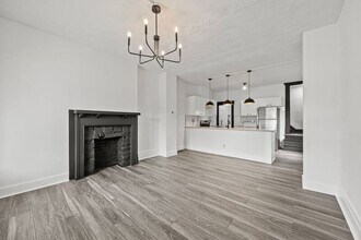 941-945-945 E Whittier St in Columbus, OH - Building Photo - Building Photo