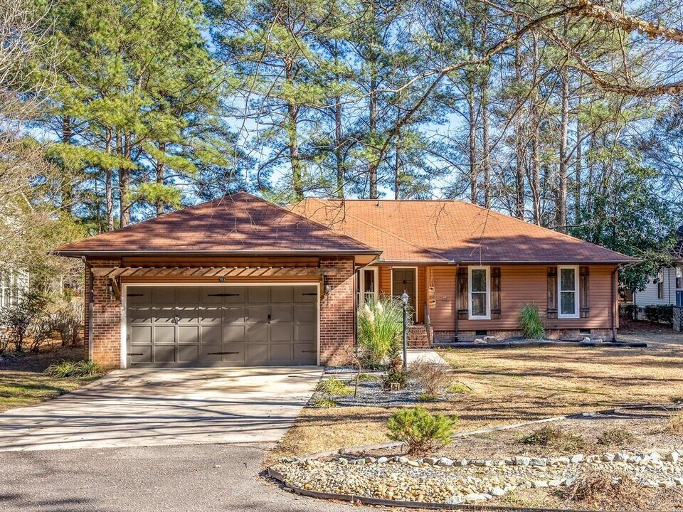 753 Daphne Ln in Vass, NC - Building Photo