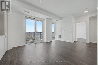 308 Jarvis St in Toronto, ON - Building Photo - Building Photo