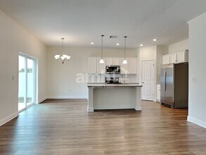 7809 Stumble Journey Ln in Progress Village, FL - Building Photo - Building Photo