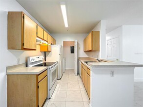 6524 Swissco Dr-Unit -1012 in Orlando, FL - Building Photo - Building Photo